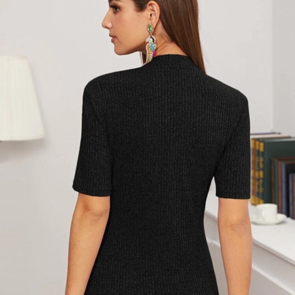 Top - Picture 2 of 3